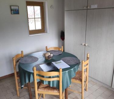 Douville-en-Auge House | La cour du manoir