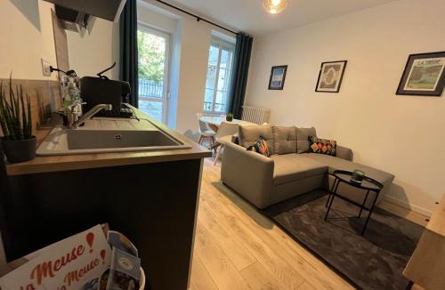 Verdun Apartment | La Cour du Prince - F2 Centre-ville avec cour