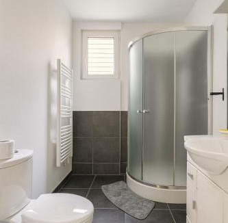 Sainte Marie - Saint Leon Apartment | La cour Havraise