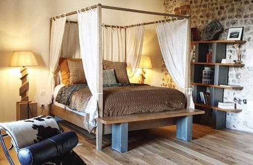 Honfleur Bed & Breakfast | La Cour Sainte Catherine