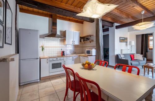 Saint-Hippolyte Apartment | La Cour St-Fulrad - Appartements