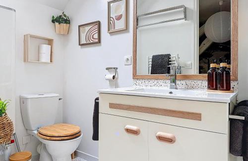 Dourdan Apartment | La Courette des Rois - Hyper centre & Chateau