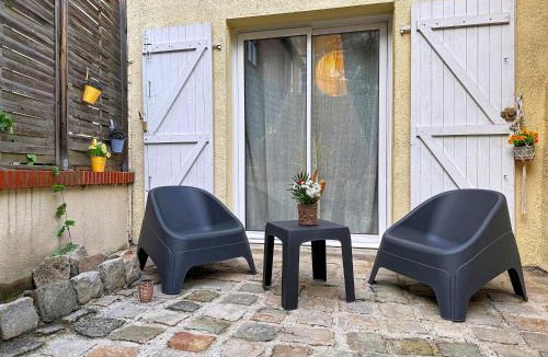 Dourdan Apartment | La Courette des Rois - Hyper centre & Chateau