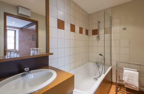Jougne Hotel | La Couronne