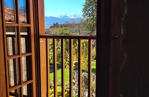 Roquefixade House | La Cousteto accommodation in a 17th century fortified house