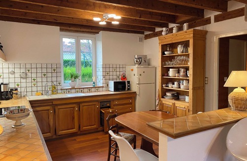 Tillenay House | La Cristallière Cosy country house on the banks of the Saône river