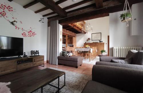 Signy-le-Petit House | La Croix Bala