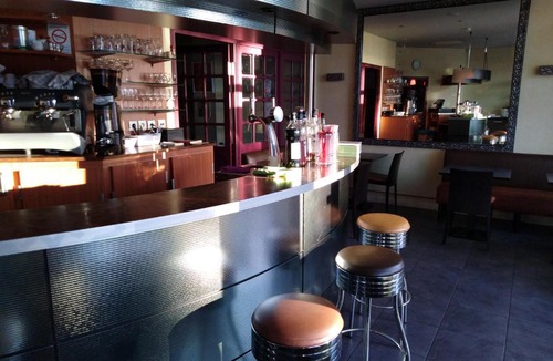 Le Faouet Hotel | La Croix d'Or