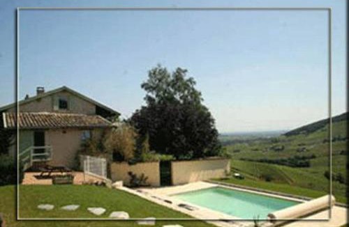 Quincie-en-Beaujolais Bed & Breakfast | La Croix de Saburin