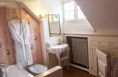 Chateauneuf-la-Foret Bed & Breakfast | La Croix du Reh