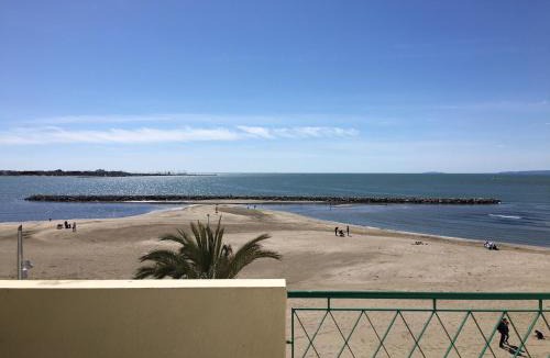 Le Grau-Du-Roi Apartment | La Croix du Sud superbe appartement en duplex 2 chambres vue mer