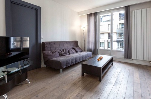 15th Arrondissement Apartment | La Croix Nivert I Elegant 1 Bed in Paris