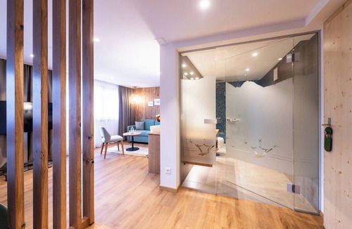 Sedrun Hotel | La Cruna Hotel-Restaurant