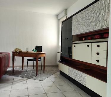 Vendome House | La curieuse petite maison