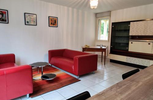 Vendome House | La curieuse petite maison