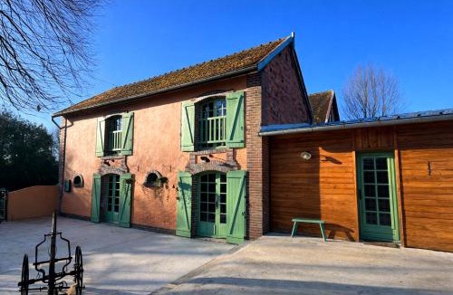Montigny-les-Monts Bed & Breakfast | La Découverte Trouvée