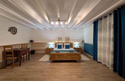 Dompierre-sur-Veyle Apartment | La dépendance de la Ferme Blanche