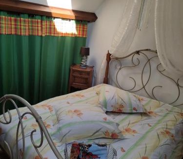 Montmirail House | La Désirade