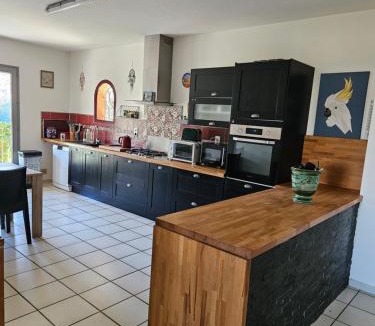 Servas House | La détente ! Petit déjeuner inclus