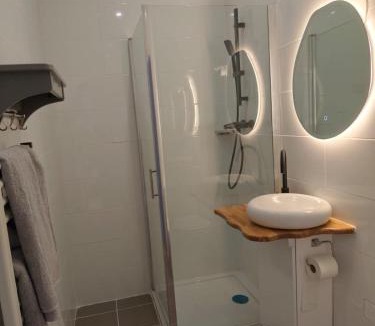 Saint-Appolinaire Apartment | La Datcha