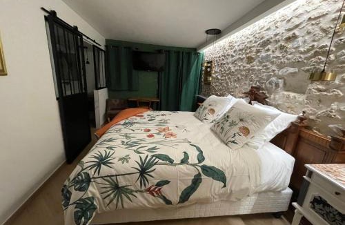 Sainte-Genevieve-des-Bois House | La demeure de Liers