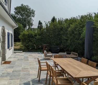 Butot-Venesville House | La Demeure Bleue - Collection Idylliq