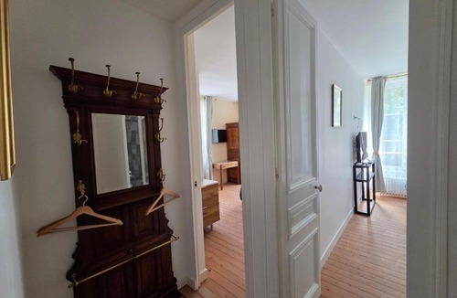 La Ferte-Saint-Cyr Bed & Breakfast | La demeure de Chambord