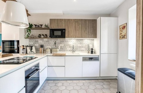 Trevoux Apartment | La demeure de Gab