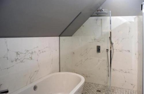 Craon Bed & Breakfast | La Demeure de l'Ile