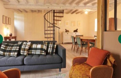 Neuvy-au-Houlme House | La demeure de Paule