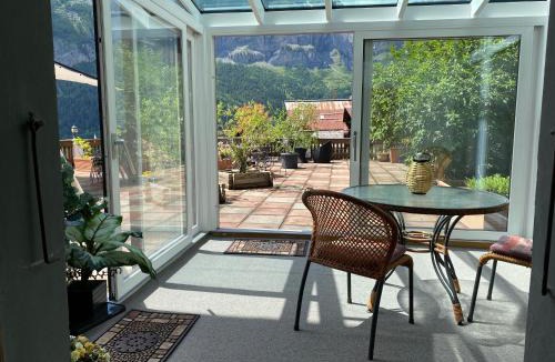 Albinen Bed & Breakfast | La Demeure des Elfes