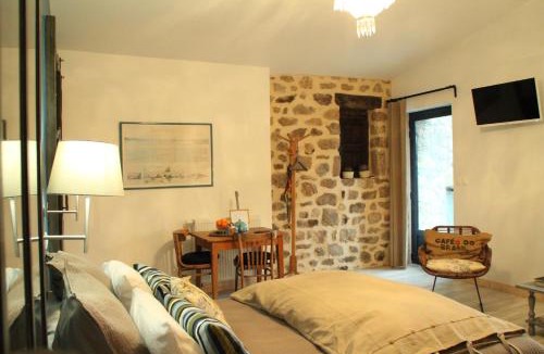 Chirols Bed & Breakfast | La Demeure des Maitres