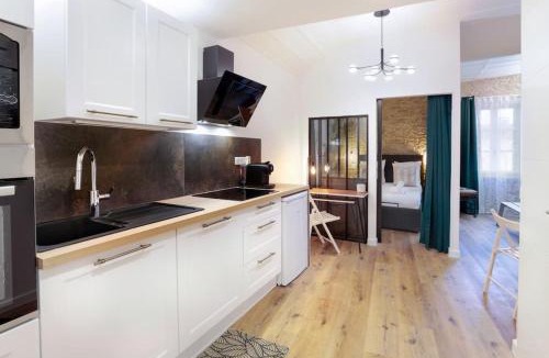 City of Carcassonne Apartment | La Demeure du Chevalier d'Argent- parking gratuit