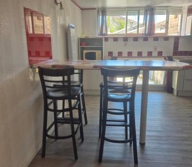 Ferrals-les-Corbieres Apartment | La Demeure Ferralaise maison spacieuse avec terrasse