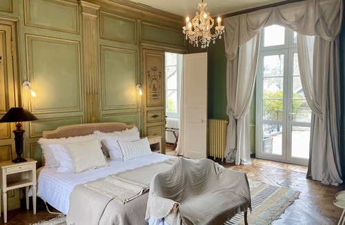 Guingamp Hotel | La Demeure