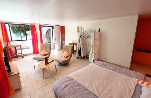 Donzere House | La Devinière