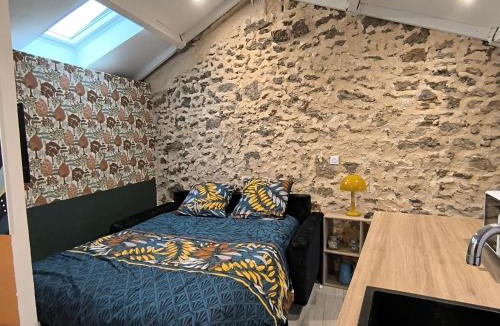 La Celle-sous-Gouzon Apartment | La Dilettante - petit déjeuner inclus - 10mn du Parc