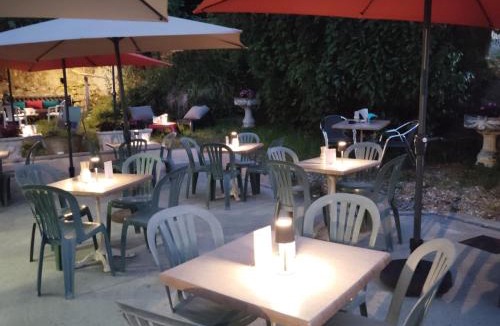 Lepin-le-Lac Bed & Breakfast | La Diligence