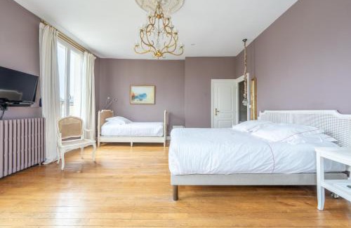 Restigne House | La Dixmeresse