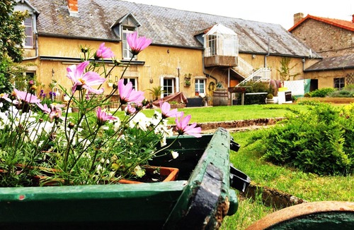 La Roche-en-Brenil Cottage | LA DOLCE VITA COUNTRY !