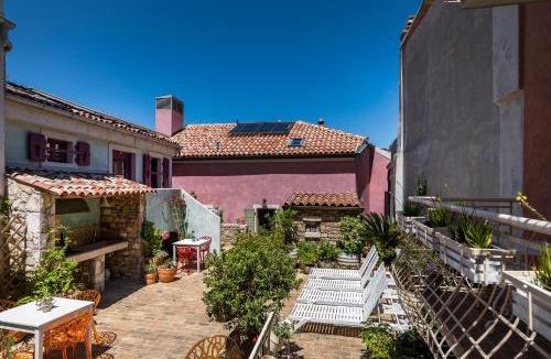 Veli Losinj Apartment | La Dolce Vita Residence - Romantic Boutique Stay for Couples, Veli Lošinj Old Town