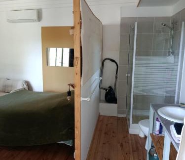 Vals-les-Bains Apartment | La Dolce Vita Studio indépendant avec terrasse