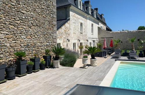 Chinon House | La Douce France Trianon
