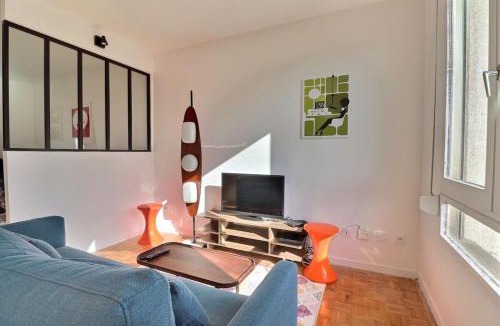 Croix Rousse Apartment | La Douce Parenthèse - Studio with garage - Lyon 4th