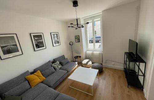 Justices House | LA DOUCE Saumuroise