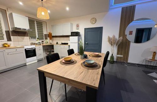 Bogny-sur-Meuse Apartment | La Dryade