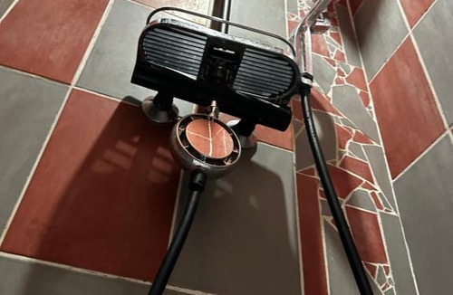 Monnet-la-Ville House | LA DRYADE