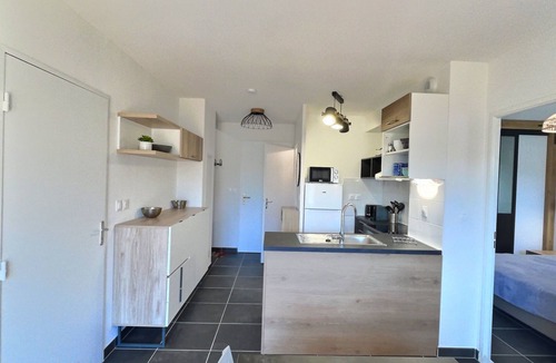 Serignan Apartment | La Dune by Interhome