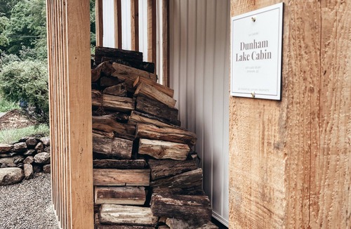 Dunham House | La DUNHAM LAKE CABIN - Lake, Vineyards, Cycling