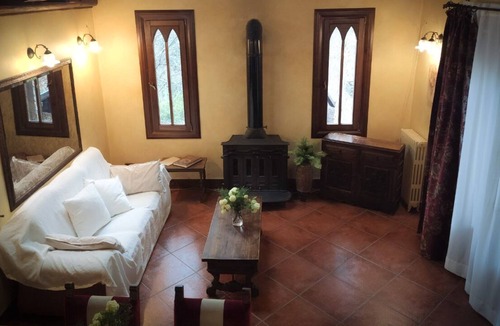San Lorenzo de El Escorial Cottage | La Casita de Abantos - Telework in the Sierra de Madrid